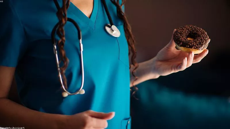 Giải đáp thắc mắc: Cialis có tác dụng kéo dài trong bao lâu?